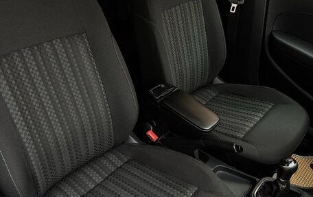 Volkswagen Polo VI (EU Market), 2016 год, 950 000 рублей, 14 фотография