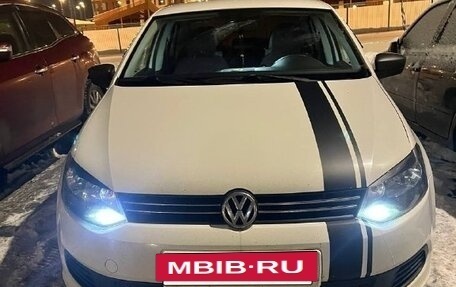 Volkswagen Polo VI (EU Market), 2013 год, 599 000 рублей, 12 фотография