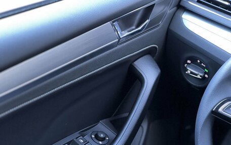 Skoda Superb III рестайлинг, 2025 год, 3 150 000 рублей, 30 фотография