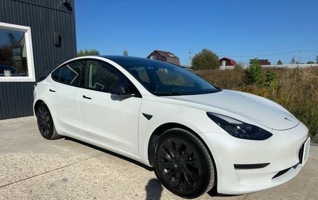 Tesla Model 3 I, 2022 год, 1 995 000 рублей, 8 фотография