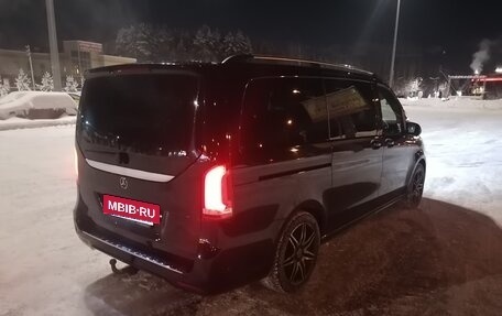 Mercedes-Benz V-Класс, 2019 год, 4 990 000 рублей, 2 фотография