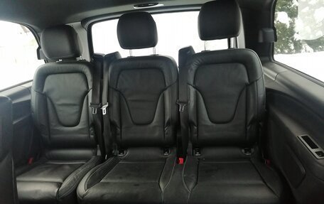 Mercedes-Benz V-Класс, 2019 год, 4 990 000 рублей, 13 фотография