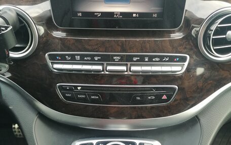 Mercedes-Benz V-Класс, 2019 год, 4 990 000 рублей, 14 фотография