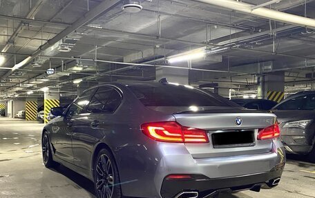 BMW 5 серия, 2019 год, 2 990 000 рублей, 5 фотография