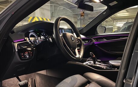 BMW 5 серия, 2019 год, 2 990 000 рублей, 7 фотография