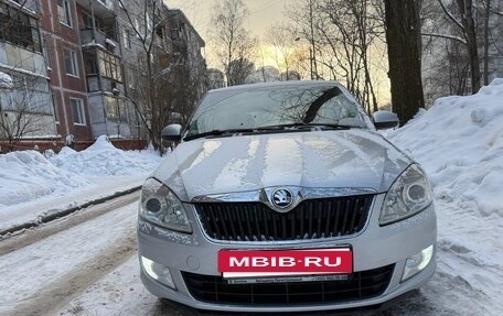 Skoda Fabia II, 2013 год, 950 000 рублей, 6 фотография