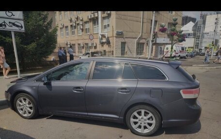 Toyota Avensis III рестайлинг, 2009 год, 900 000 рублей, 2 фотография