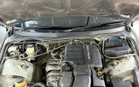 Toyota Altezza, 2001 год, 810 000 рублей, 10 фотография