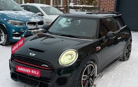 MINI Hatch, 2016 год, 2 300 000 рублей, 2 фотография