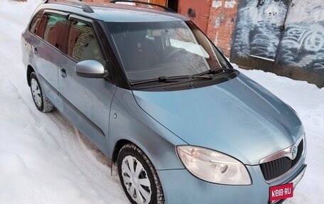 Skoda Fabia II, 2009 год, 350 000 рублей, 1 фотография