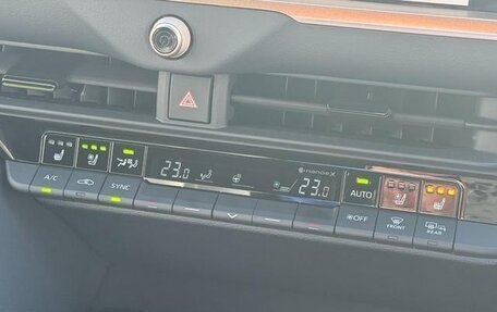 Toyota Crown, 2025 год, 6 190 099 рублей, 17 фотография