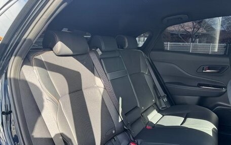 Toyota Crown, 2025 год, 6 190 099 рублей, 24 фотография