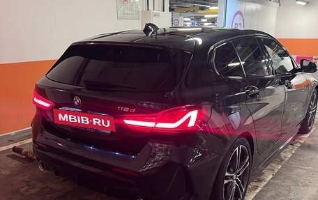 BMW 1 серия, 2020 год, 3 300 000 рублей, 5 фотография