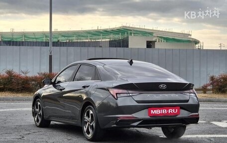 Hyundai Avante, 2021 год, 1 780 000 рублей, 2 фотография