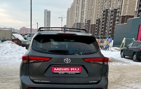 Toyota Highlander, 2021 год, 5 150 000 рублей, 6 фотография