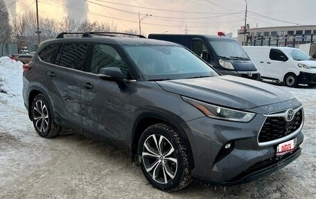 Toyota Highlander, 2021 год, 5 150 000 рублей, 1 фотография