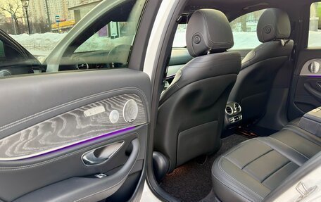 Mercedes-Benz E-Класс, 2020 год, 5 590 000 рублей, 17 фотография