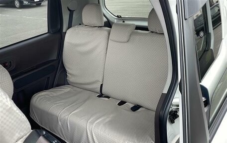 Toyota Spade, 2019 год, 891 000 рублей, 17 фотография