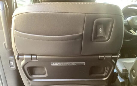 Honda Stepwgn, 2023 год, 2 690 099 рублей, 19 фотография