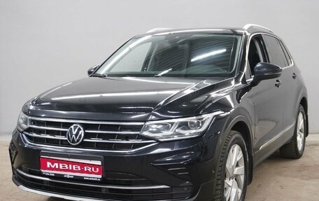 Volkswagen Tiguan II, 2021 год, 2 958 000 рублей, 1 фотография