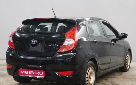 Hyundai Solaris II рестайлинг, 2011 год, 613 000 рублей, 5 фотография