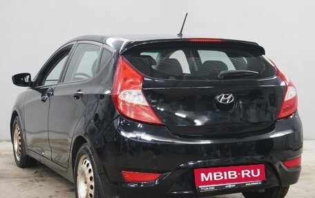 Hyundai Solaris II рестайлинг, 2011 год, 613 000 рублей, 7 фотография