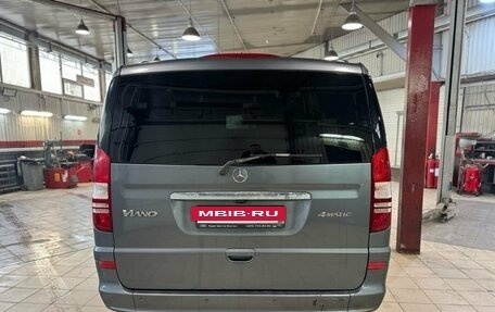 Mercedes-Benz Viano, 2011 год, 1 700 000 рублей, 5 фотография