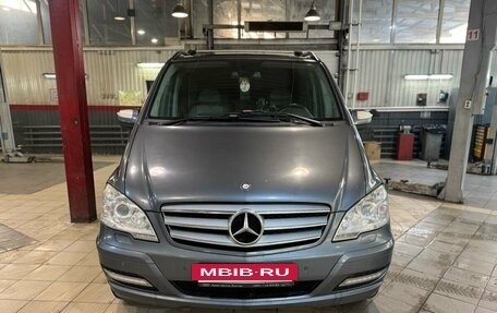 Mercedes-Benz Viano, 2011 год, 1 700 000 рублей, 2 фотография
