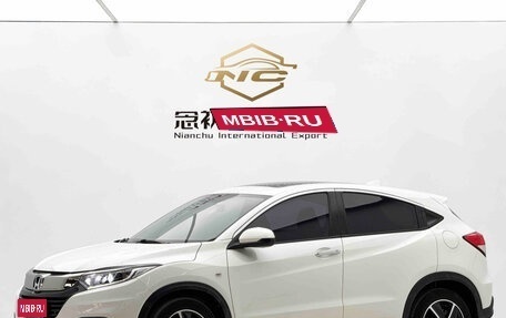 Honda Vezel, 2022 год, 1 680 000 рублей, 1 фотография