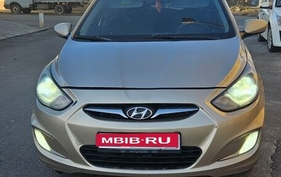 Hyundai Solaris II рестайлинг, 2012 год, 850 000 рублей, 1 фотография