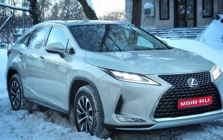 Lexus RX IV рестайлинг, 2021 год, 5 250 000 рублей, 1 фотография