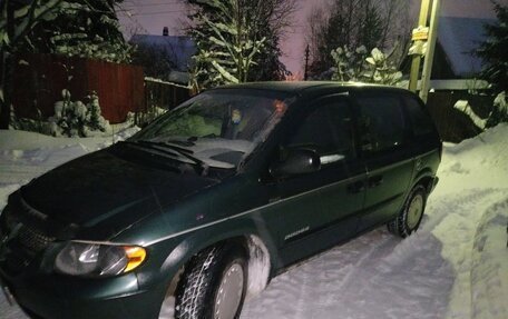 Dodge Caravan IV, 2001 год, 355 000 рублей, 1 фотография