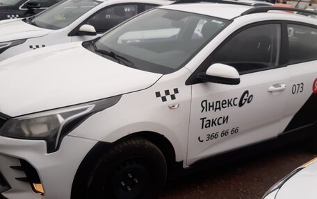 KIA Rio IV, 2022 год, 1 215 000 рублей, 2 фотография