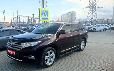 Toyota Highlander III, 2012 год, 2 200 000 рублей, 1 фотография