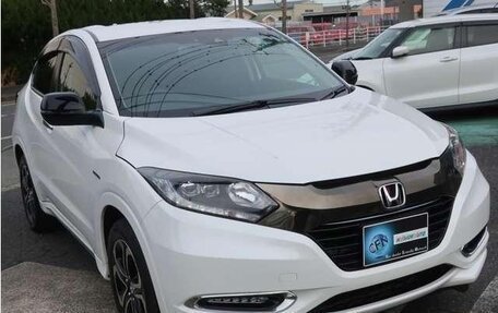 Honda Vezel, 2017 год, 1 195 000 рублей, 3 фотография