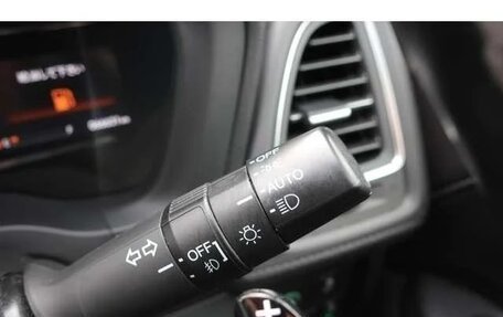 Honda Vezel, 2017 год, 1 195 000 рублей, 18 фотография