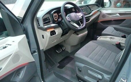 Volkswagen Multivan, 2025 год, 10 490 000 рублей, 11 фотография