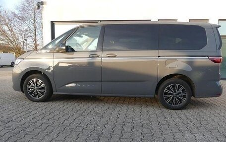 Volkswagen Multivan, 2025 год, 10 490 000 рублей, 7 фотография