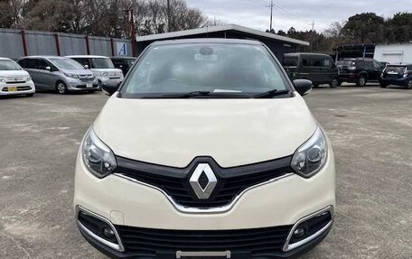 Renault Captur I, 2016 год, 650 000 рублей, 8 фотография