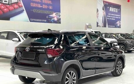 Toyota Yaris XP150 рестайлинг, 2022 год, 1 200 000 рублей, 4 фотография