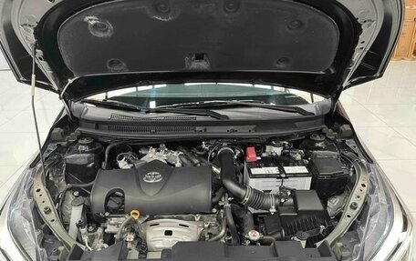 Toyota Yaris XP150 рестайлинг, 2022 год, 1 200 000 рублей, 16 фотография