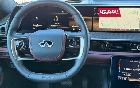 Infiniti QX80, 2024 год, 14 614 000 рублей, 11 фотография