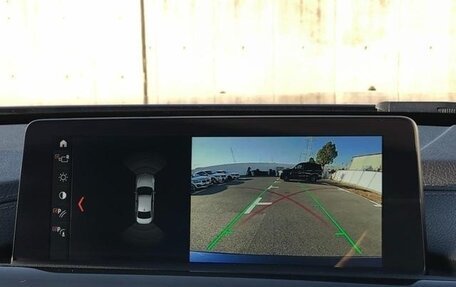 BMW 3 серия, 2018 год, 1 700 000 рублей, 15 фотография