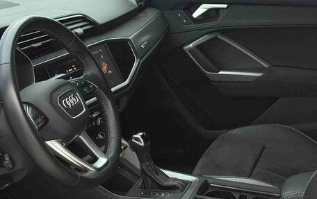 Audi Q3, 2022 год, 2 740 000 рублей, 9 фотография