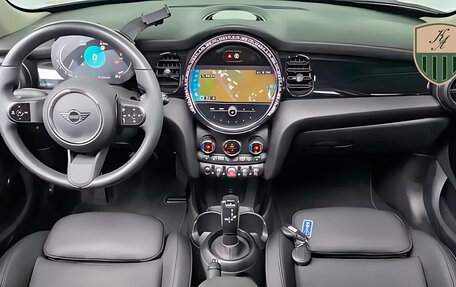 MINI Hatch, 2021 год, 2 175 000 рублей, 2 фотография