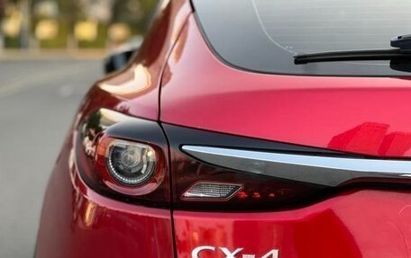 Mazda CX-4, 2021 год, 1 990 000 рублей, 7 фотография