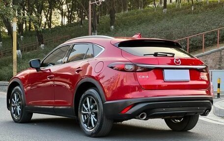 Mazda CX-4, 2021 год, 1 990 000 рублей, 4 фотография