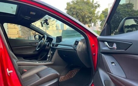 Mazda CX-4, 2021 год, 1 990 000 рублей, 11 фотография