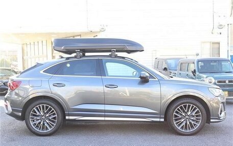 Audi Q3, 2022 год, 2 215 000 рублей, 4 фотография