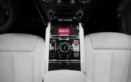 Rolls-Royce Cullinan, 2026 год, 73 000 000 рублей, 10 фотография